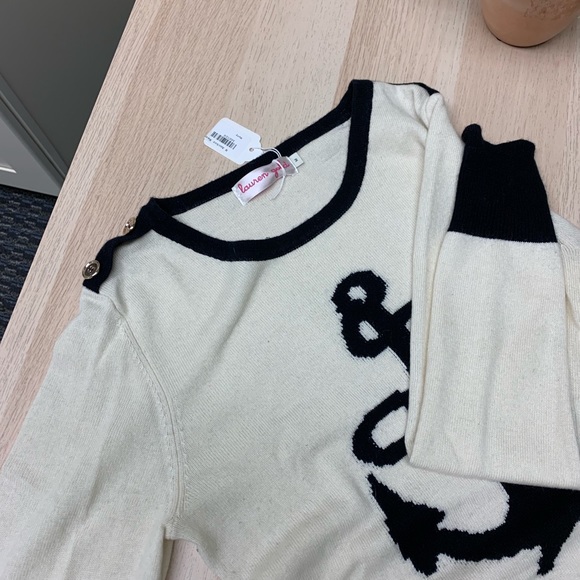 Karen Gold lightweight sweater - Picture 2 of 3